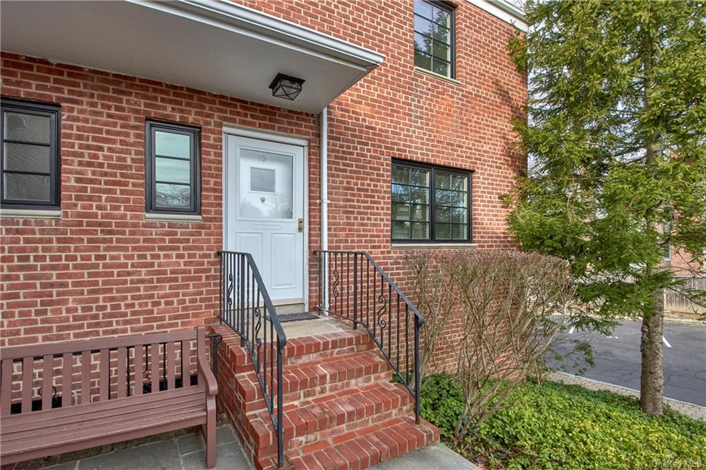 Foto principal - 181 Purchase St