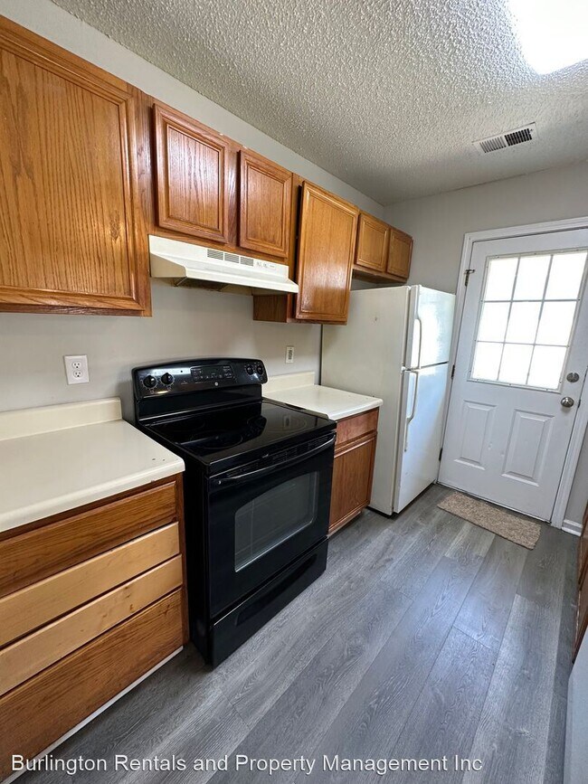 Foto del edificio - 3 br, 2 bath House - 812 Williams St