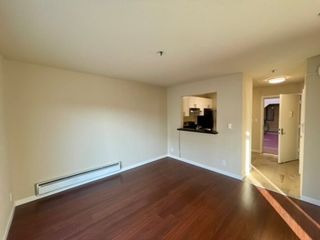 Foto del edificio - Updated 1BR in Fantastic Mission Location!!