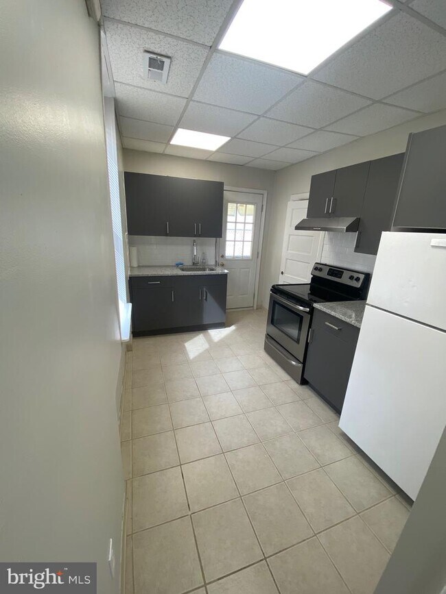 Foto del edificio - 1142 S 11th St