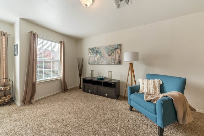 Living Area - The Bristol