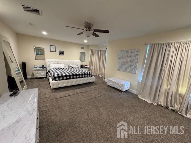 Building Photo - 57 Ray St