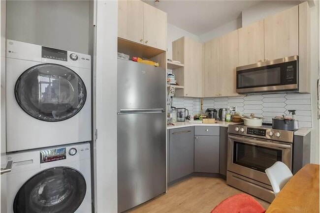 Photo - 1132 Broadway Apartment