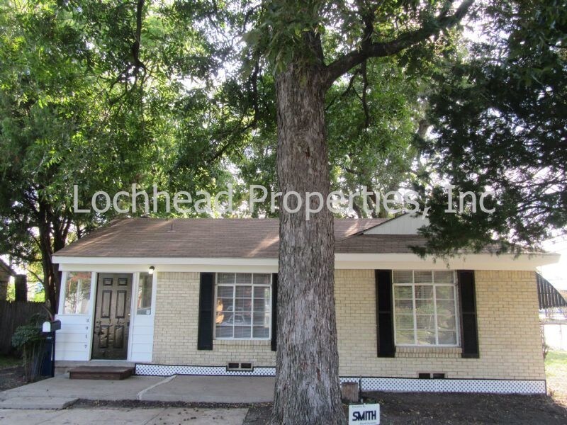 Primary Photo - 3017 Holm Dr