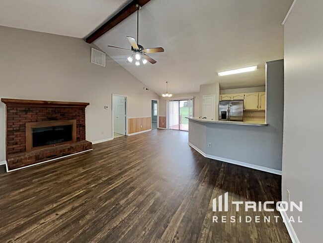 Building Photo - 14923 Forest Mist Way