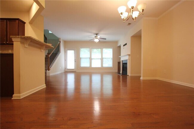 Foto del edificio - 2132 Greencrest Cir