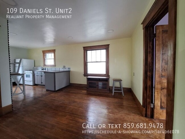 Photo - 109 Daniels St Apartment