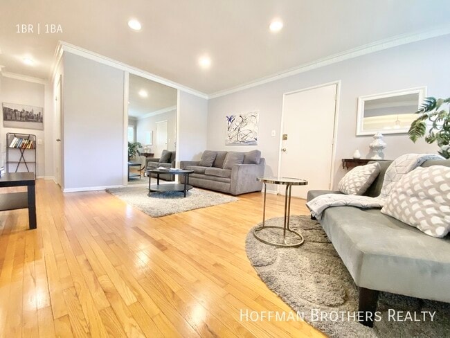 Building Photo - 808 N Doheny Dr West Hollywood, CA 90069