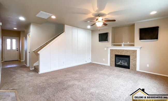 Foto del edificio - Move in special! 1/2 off first month's ren...