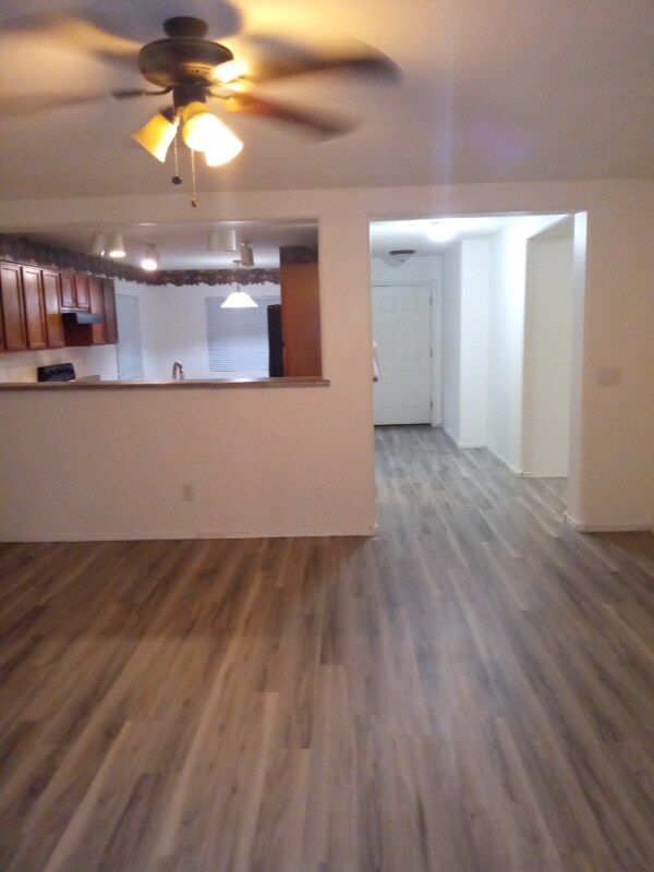 Foto del edificio - 1354 S 228th Dr