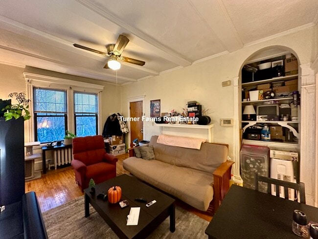 Building Photo - 33 Ridgemont St