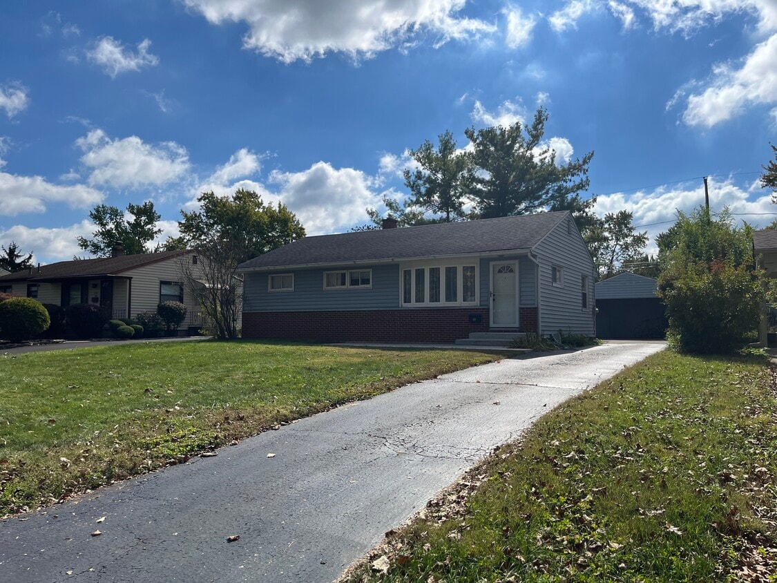 Foto principal - 2483 Shrewsbury Rd