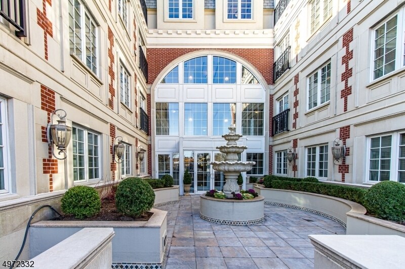 Foto principal - 111 Prospect St