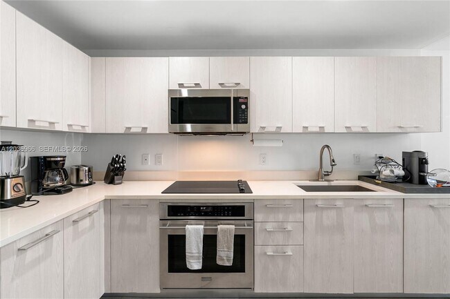 Foto del edificio - 55 SW 9th St