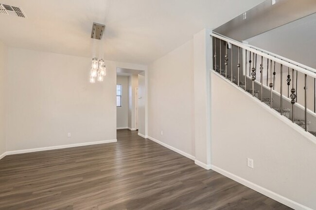 Foto del edificio - 26011 N Sandstone Way, Surprise, AZ, 85387