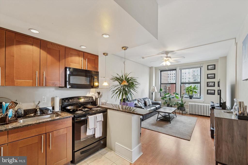 Foto principal - 1324 Locust St