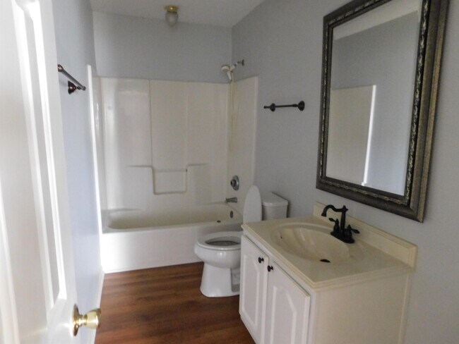 Foto del edificio - 25 Prices Ct