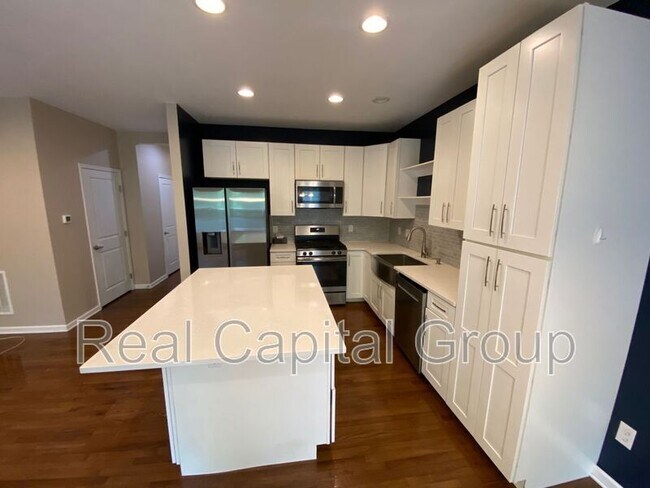 Building Photo - 4275 Arthur Ct