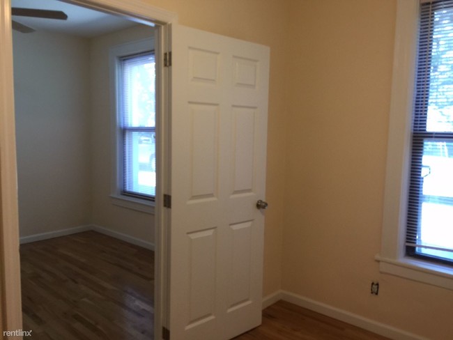 Building Photo - 2 br, 1 bath Apartment - 3276 45th St