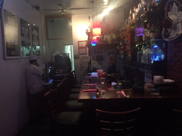 Bar de diseño de interior - 789-799 9th Ave
