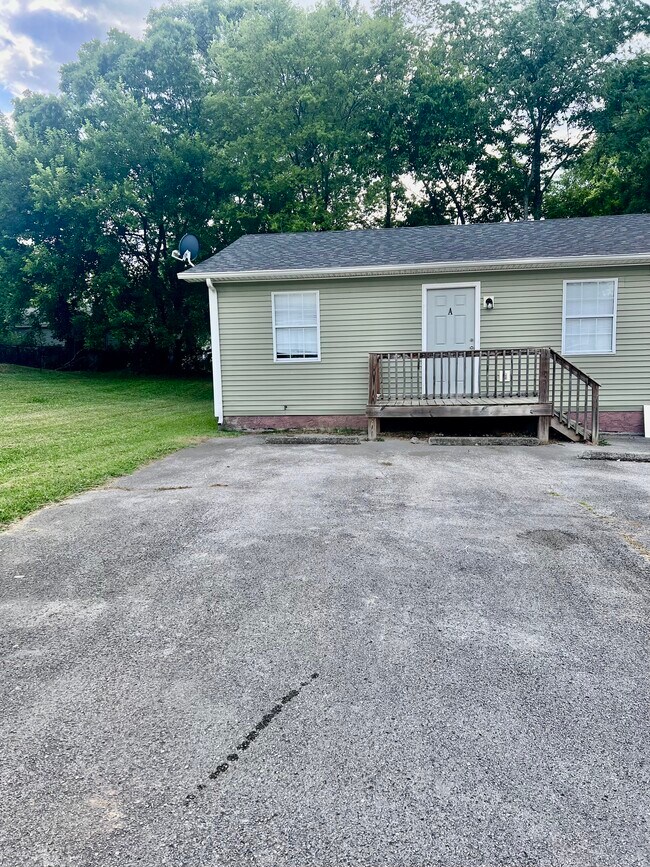 1616 Texas Ave, Cookeville, TN 38501 Townhome Rentals in Cookeville TN