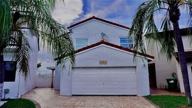 Building Photo - 13259 SW 9th Ln
