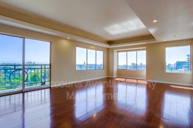 Foto del edificio - 3060 Sixth Ave