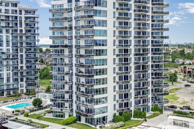 Photo du bâtiment - 255 Rue Étienne-Lavoie