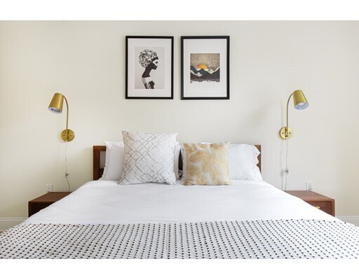 Building Photo - 79 Saint Paul St