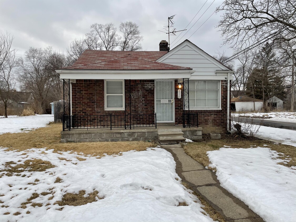 Primary Photo - 8515 Faust Ave