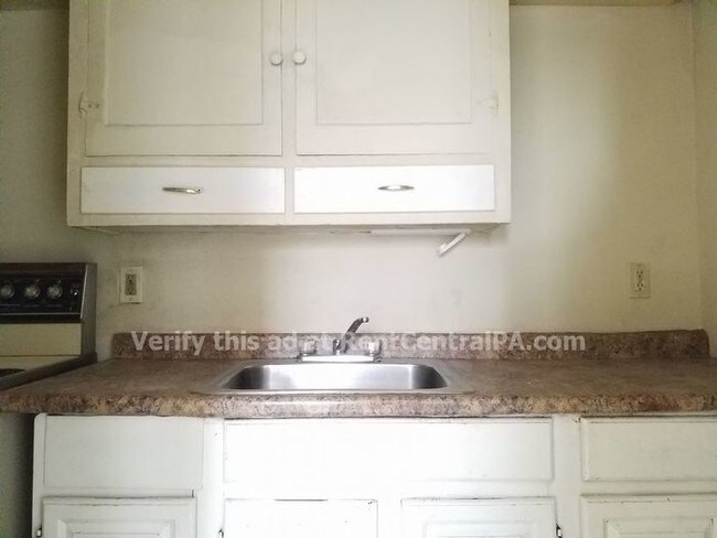 Foto del edificio - 3 N 16th St Apt 3E