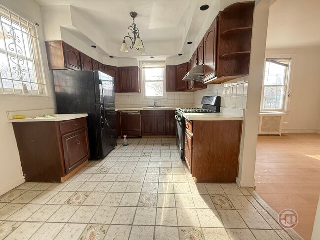 Photo - 3070 Coddington Ave Apartment