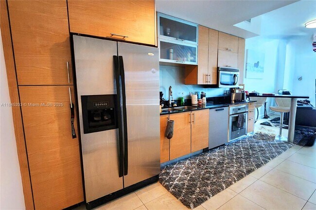 Foto del edificio - 60 SW 13th St