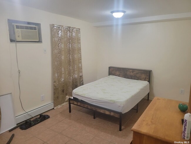 Foto del edificio - 107-52 166th St