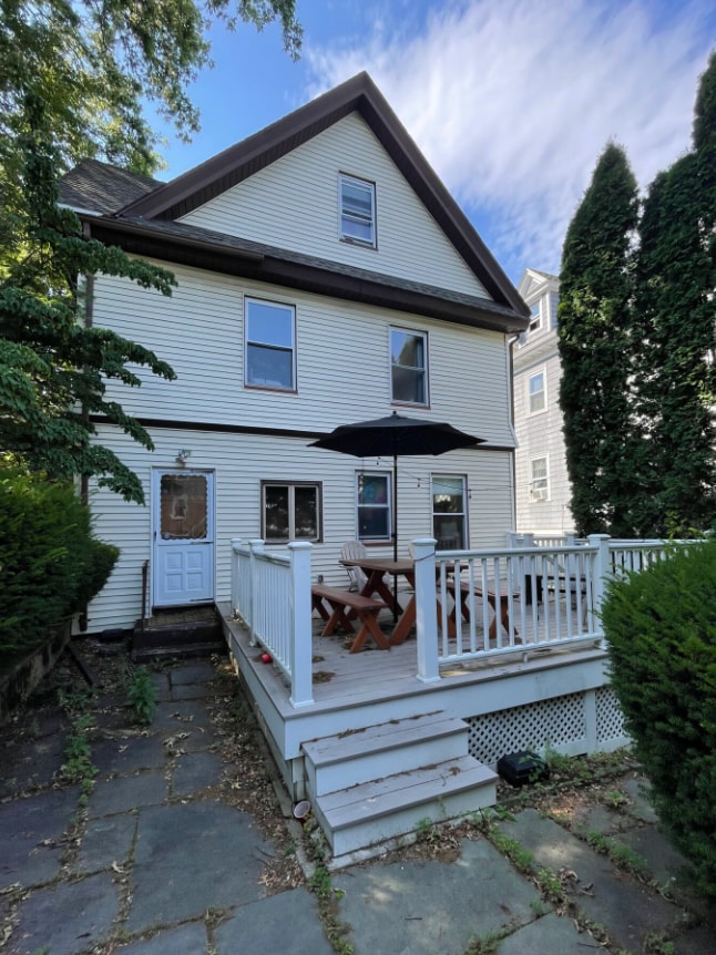 Foto del edificio - 1 Woodstock Ave