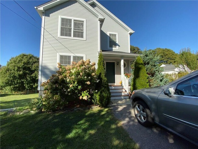 Foto del edificio - 9 Marshall Ln