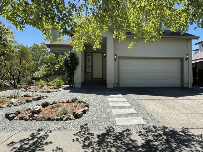 Building Photo - 2,199 Square Foot Beautiful 4-Bedroom Home | 2,199 Sq. Ft. | Prime Rincon Valley Location