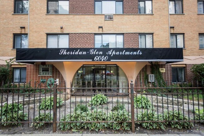 Foto del edificio - 6033 N Sheridan Rd