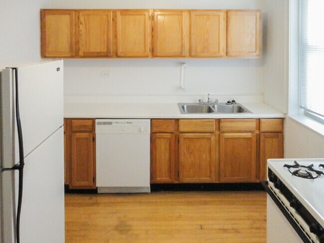 Foto del edificio - 4838 N Wolcott Ave