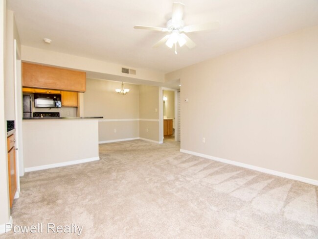 Building Photo - 2 br, 2 bath Condo - 221 Lake Brook Cir #202