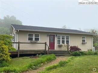 Building Photo - 417 Will Vannoy Rd
