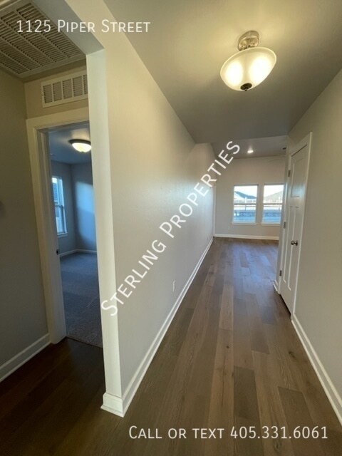 Foto del edificio - 1125 Piper St