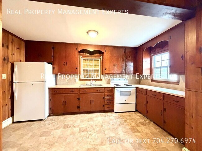 Foto del edificio - 2100 Camp Greene St