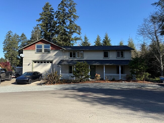 Building Photo - 1601 N 4th Ave