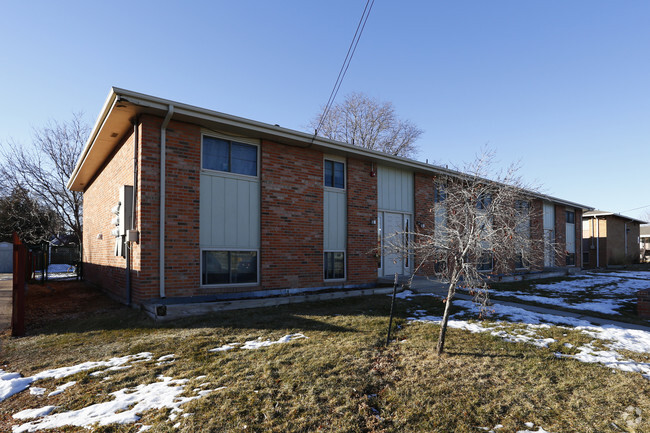 Building Photo - The Inn Between of Longmont