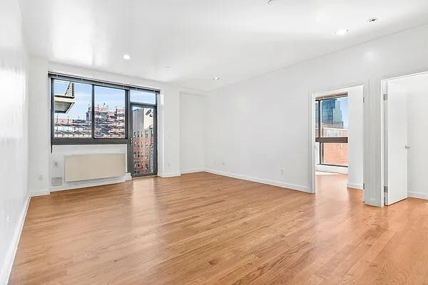 Building Photo - 38 Delancey St