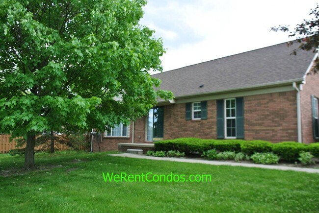 Building Photo - 301 Daniel Ave