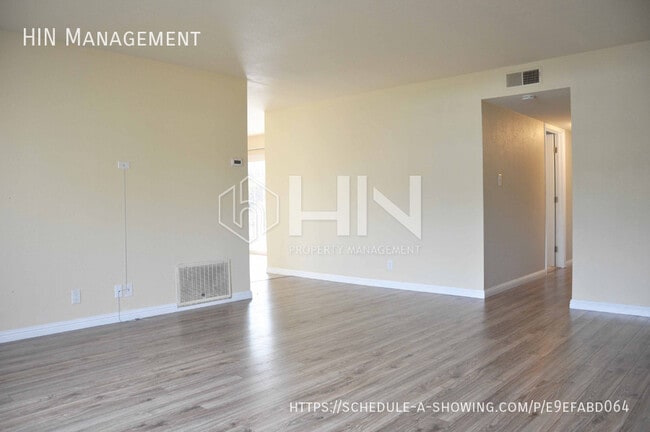 Foto del edificio - 2198 Goldcrest Cir