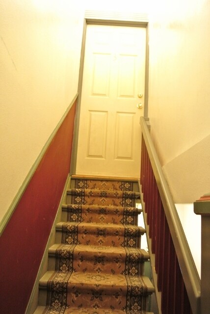 Building Photo - 1105 SE 1st Ave