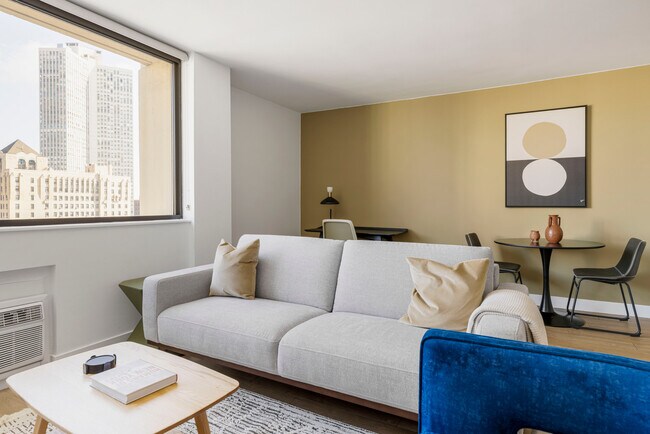 Foto del edificio - 2625 N Clark St